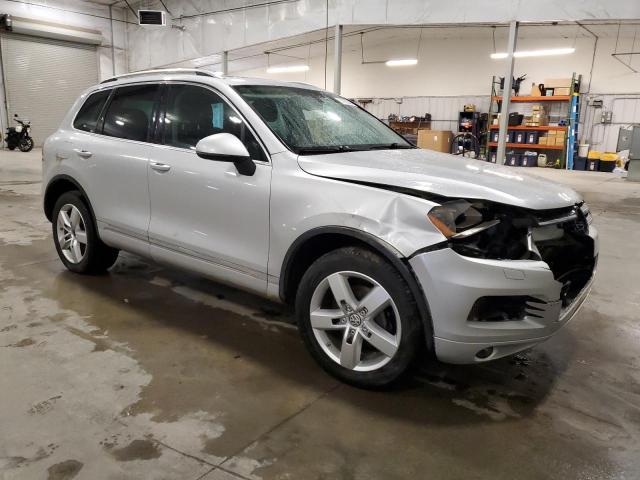 Vin: wvgek9bp2cd008074, lot: 57880385, volkswagen touareg v6 tdi 20124