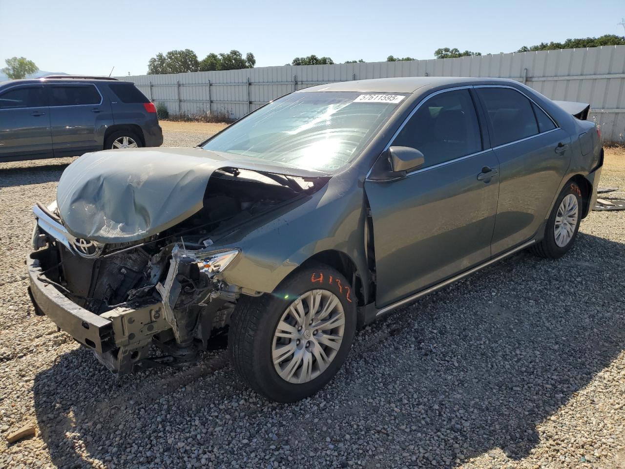 TOYOTA CAMRY BASE
