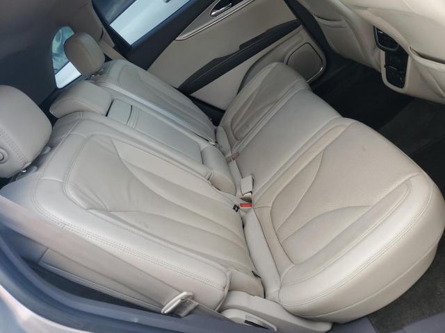 2017 LINCOLN MKX RESERV 2LMPJ8LR4HBL34482