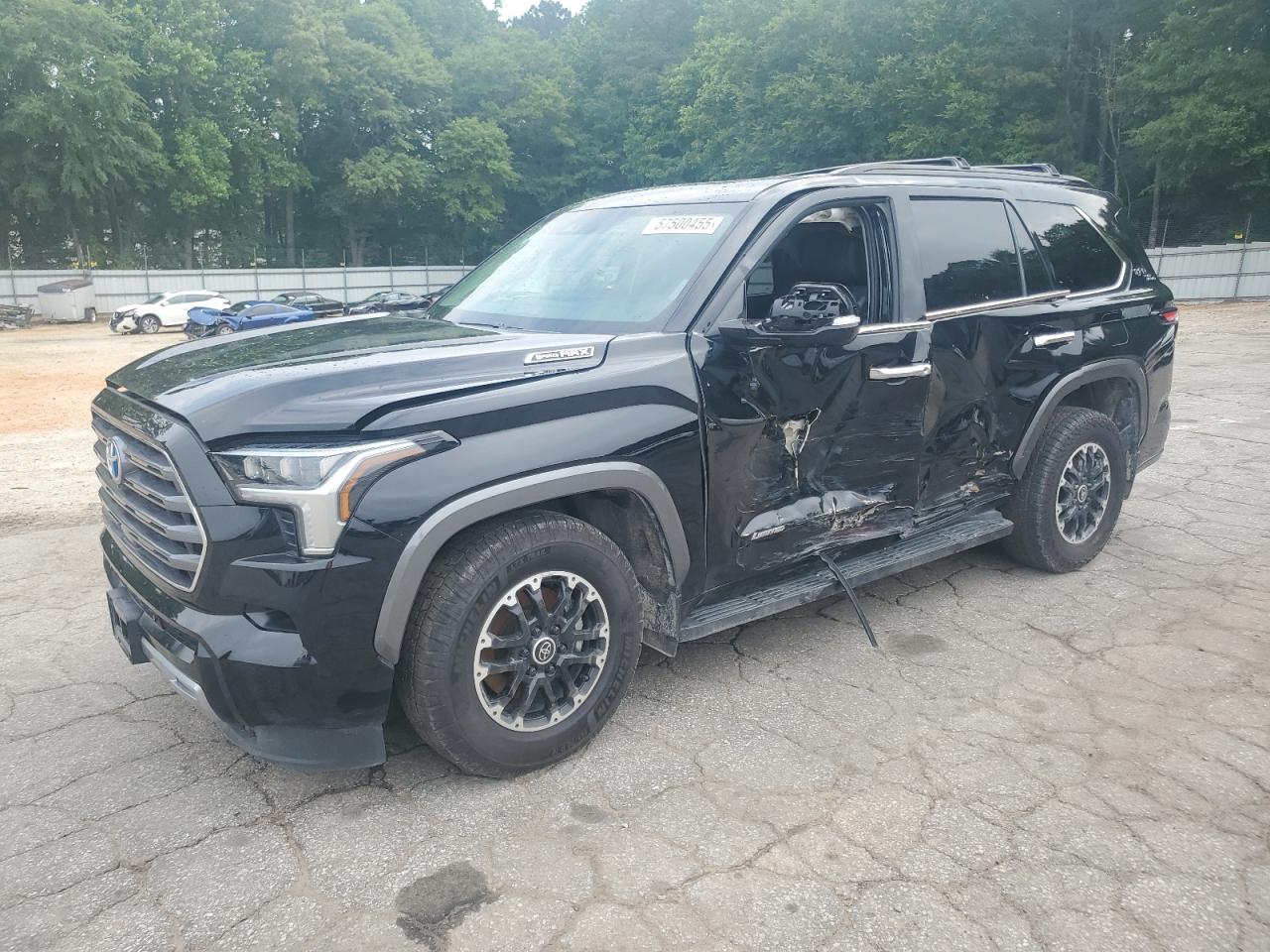 TOYOTA SEQUOIA SR5