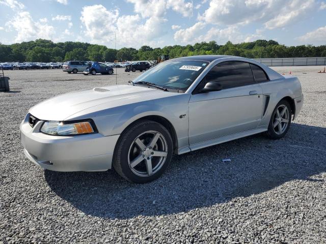 FORD MUSTANG GT
