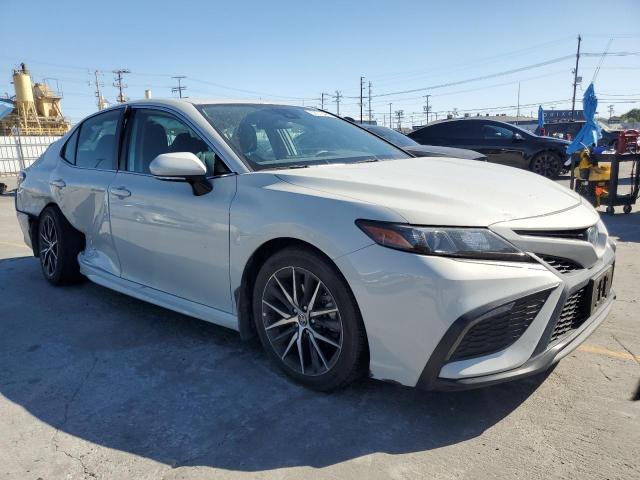 Vin: 4t1g31ak1nu045097, lot: 58013455, toyota camry night shade 20224