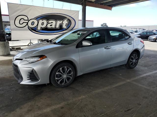 Vin: 5yfburhe8jp791810, lot: 58225985, toyota corolla l 2018 img_1