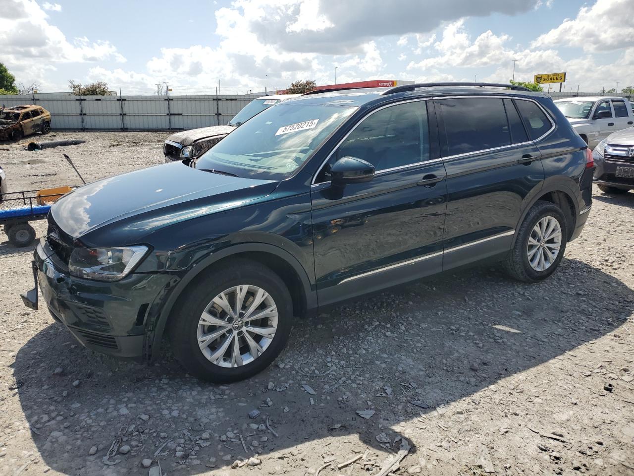 VOLKSWAGEN TIGUAN SE