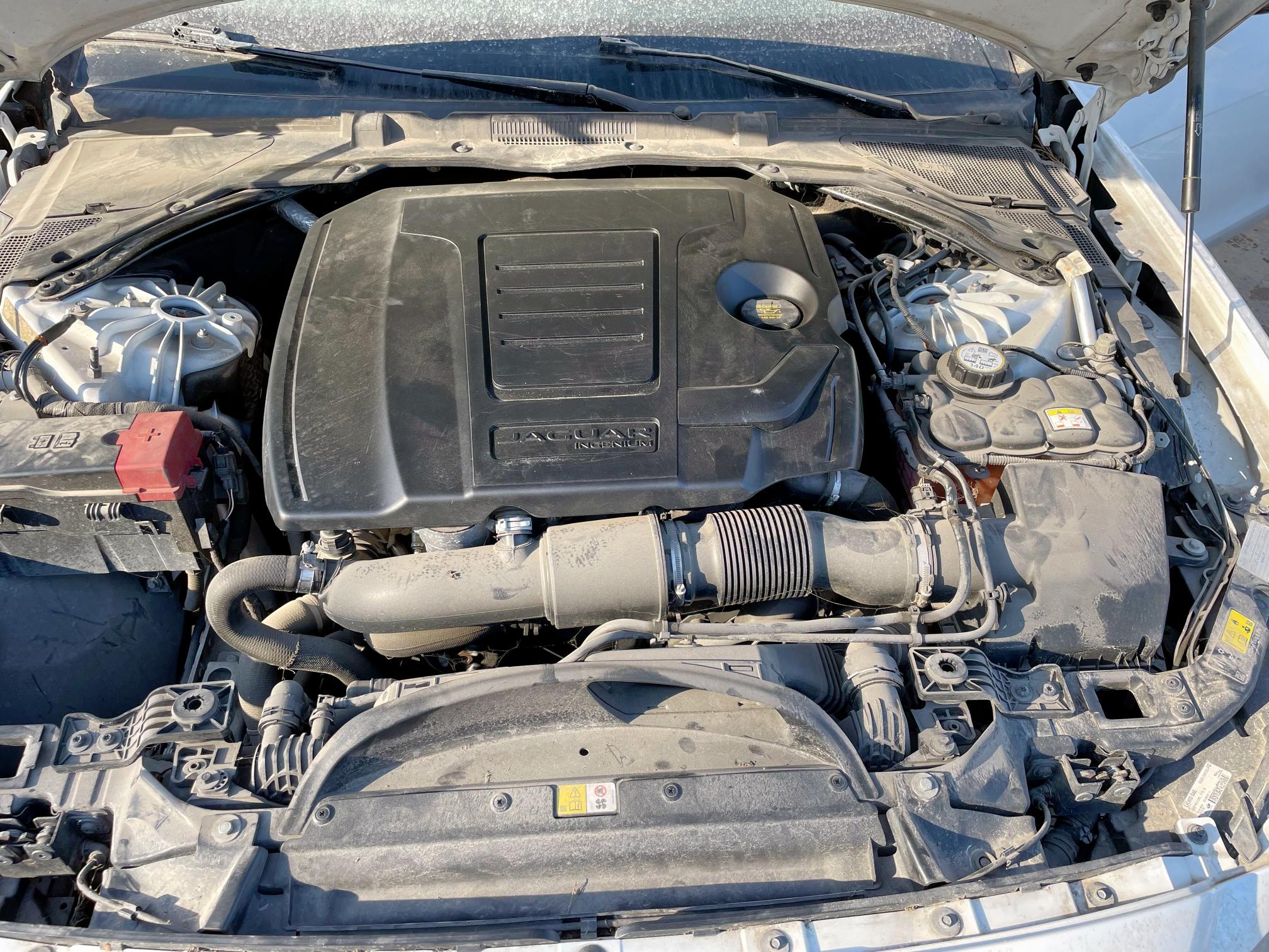 2018 JAGUAR XF SAJBR4FX5JCY70175