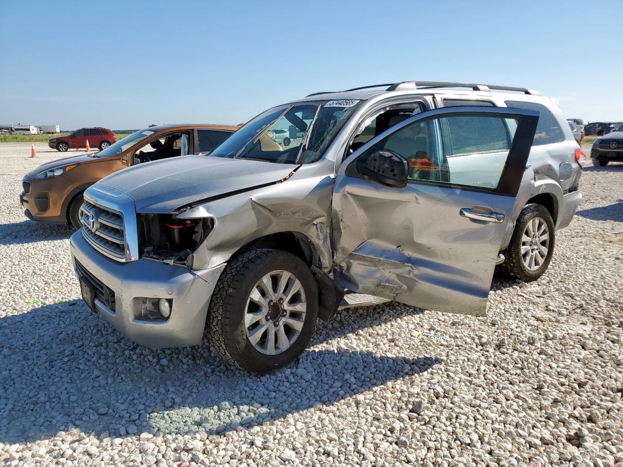TOYOTA SEQUOIA PLATINUM