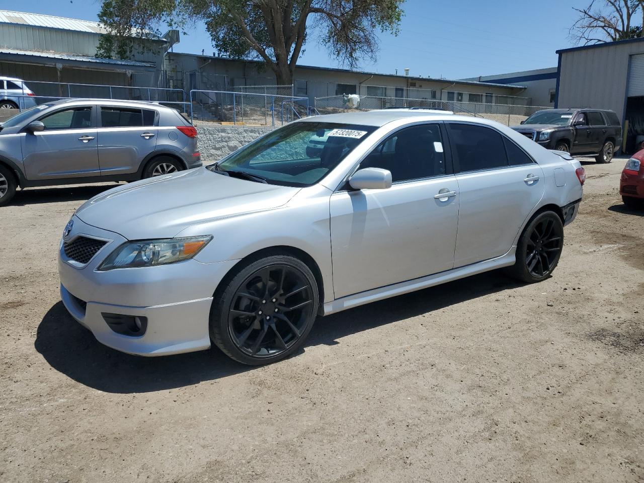 TOYOTA CAMRY BASE