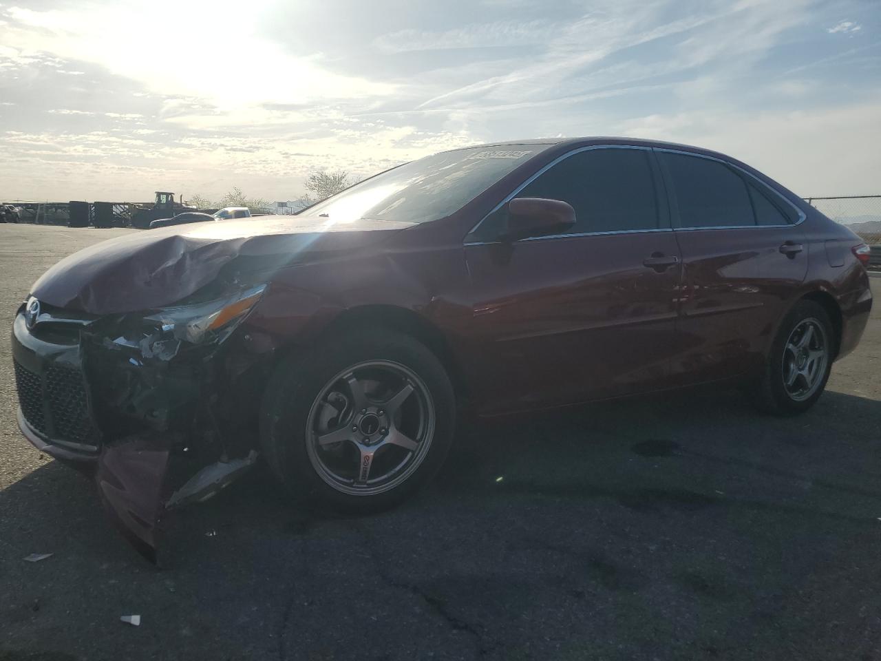 TOYOTA CAMRY LE