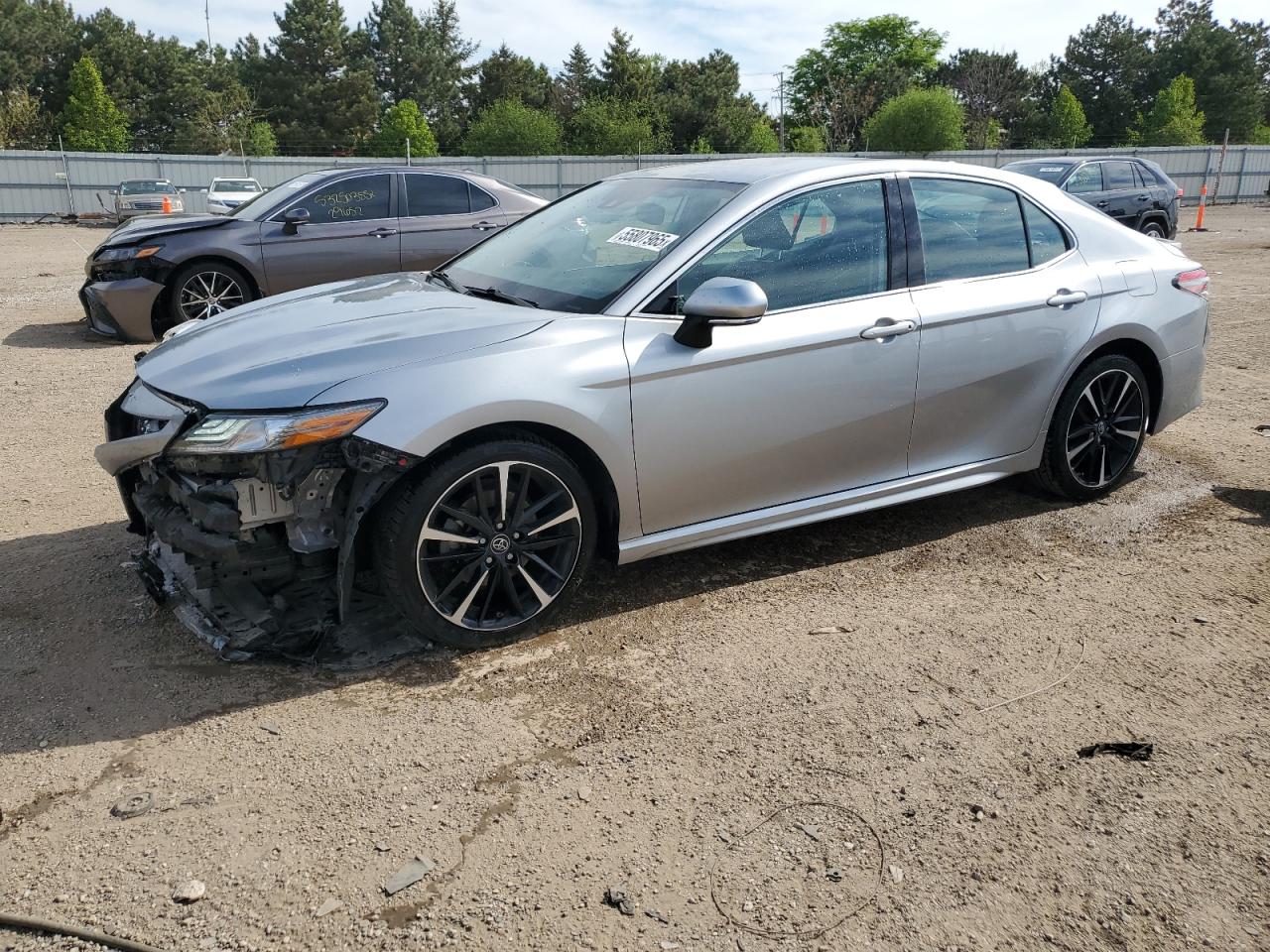 TOYOTA CAMRY XSE