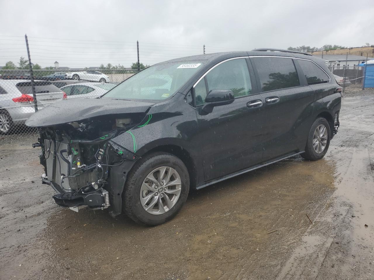 TOYOTA SIENNA XLE