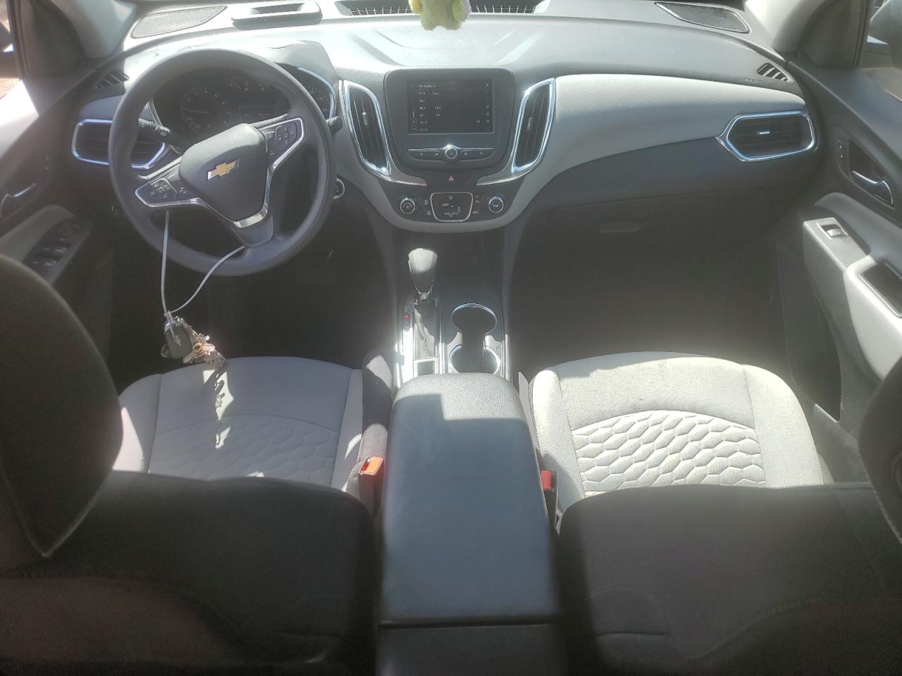 Chevrolet Equinox ls 2020
