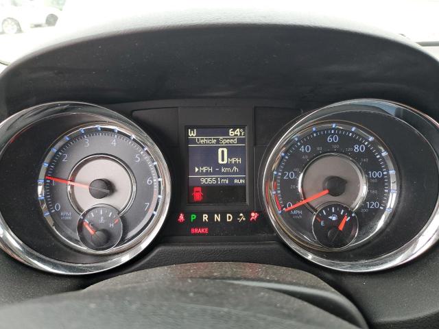 2016 CHRYSLER TOWN & COU - 2C4RC1BGXGR269931