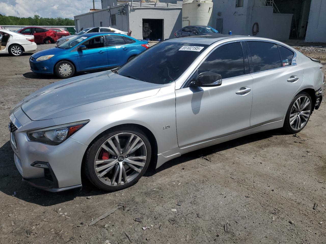 INFINITI Q50 LUXE
