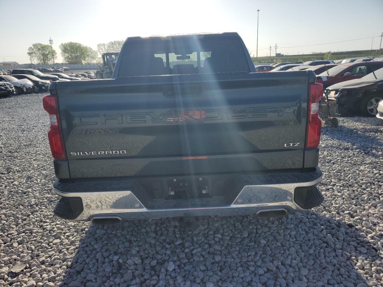 CHEVROLET SILVERADO C1500 LTZ