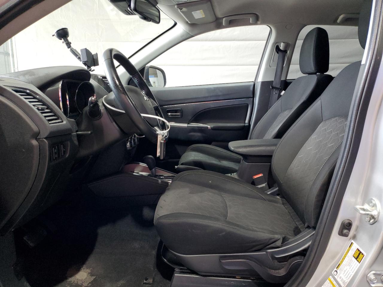 Mitsubishi Outlander 2021