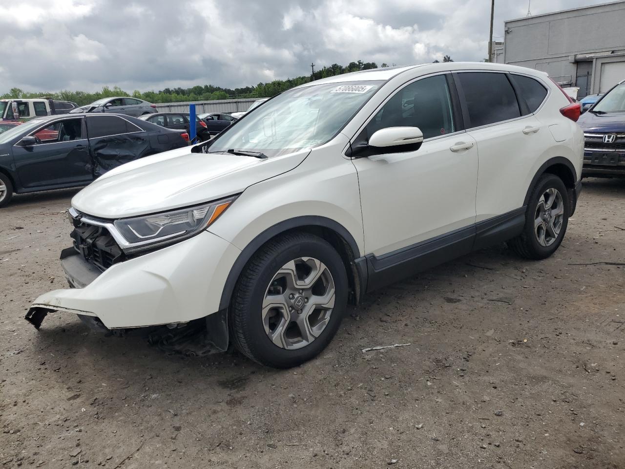 Lot #3304621444 2018 HONDA CR-V EX
