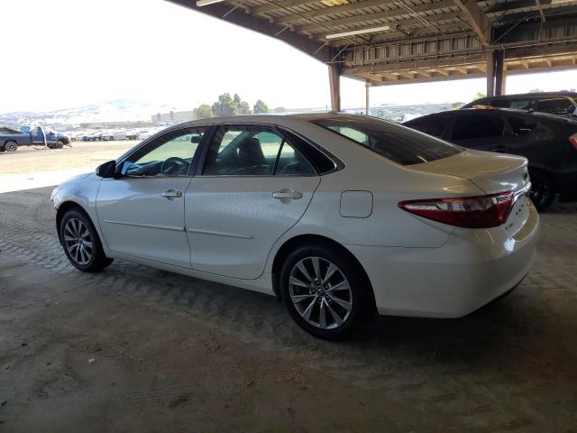 Vin: 4t1bf1fk7hu369606, lot: 58018655, toyota camry le 20172