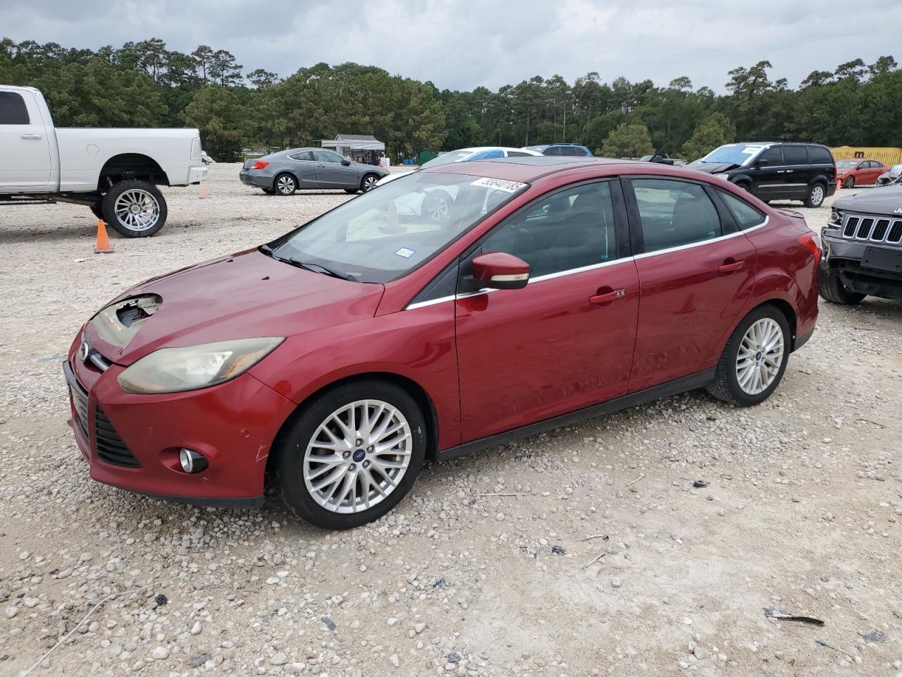 FORD FOCUS TITANIUM