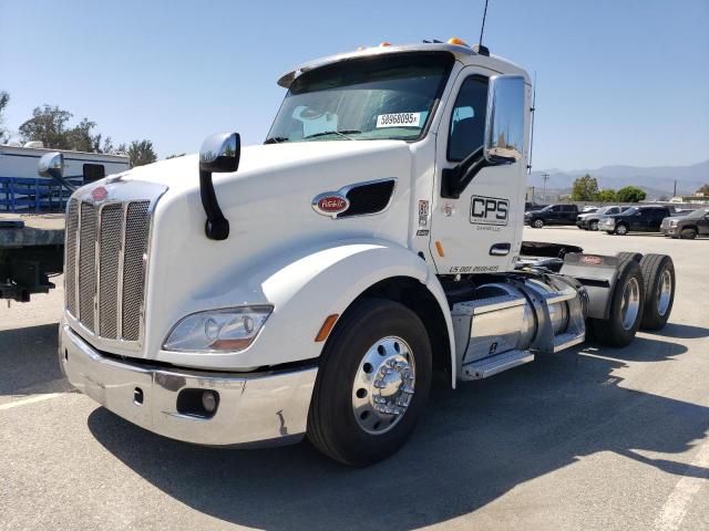 PETERBILT 579 2018 white  diesel 1XPBD49X3JD486168 photo #3