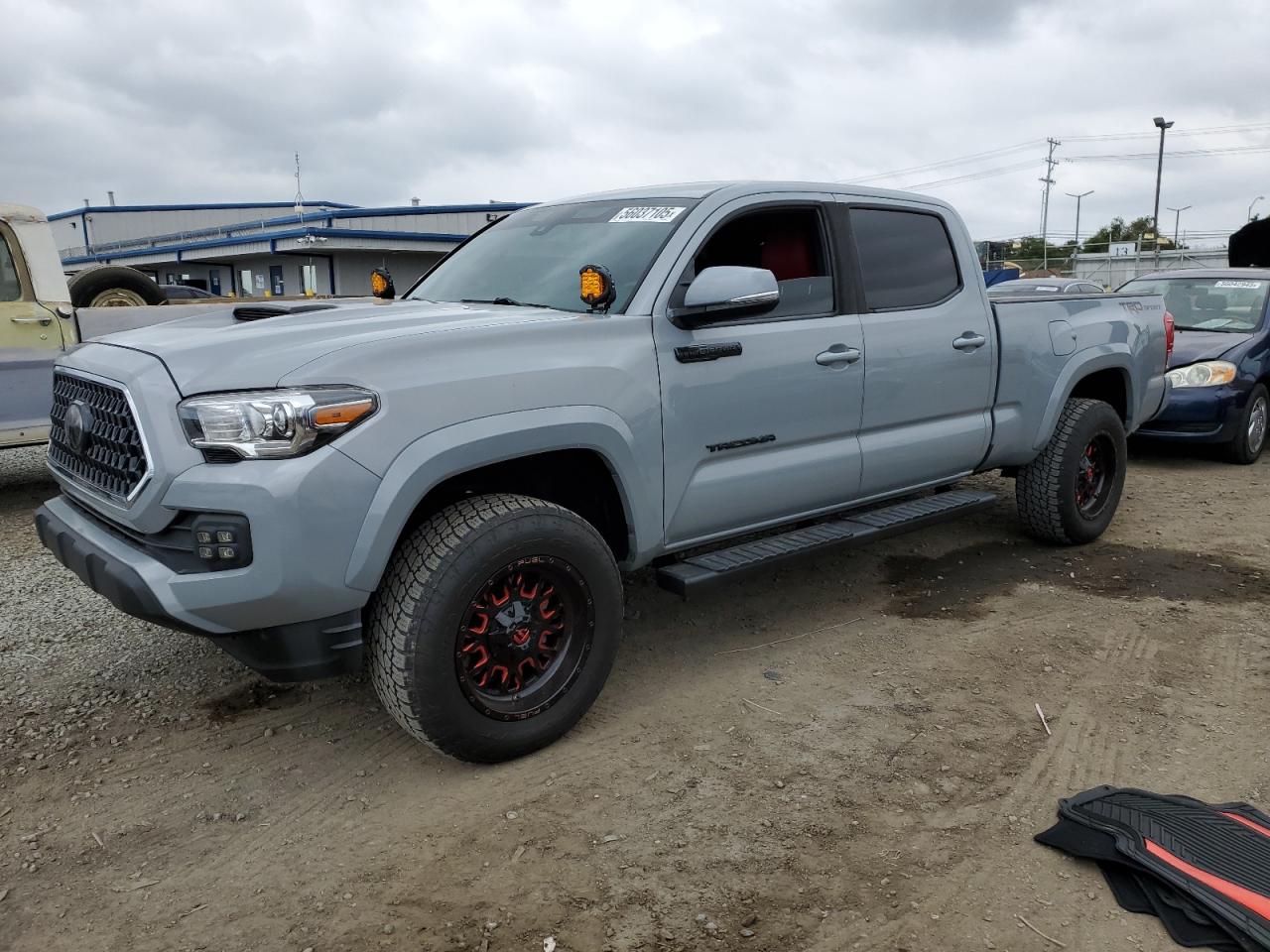 TOYOTA TACOMA DOUBLE CAB