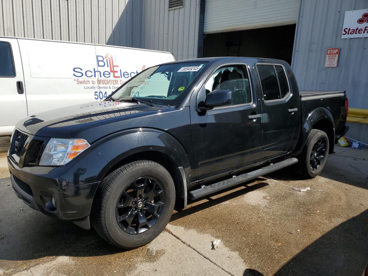 NISSAN FRONTIER S