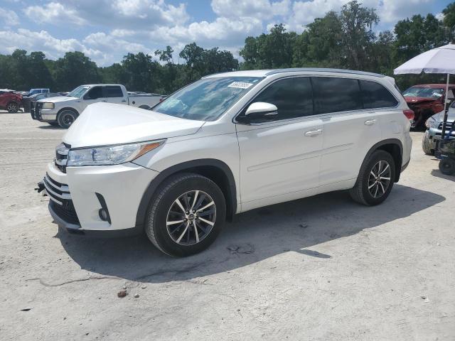Vin: 5tdkzrfh4hs524406, lot: 55632855, toyota highlander se 2017 img_1