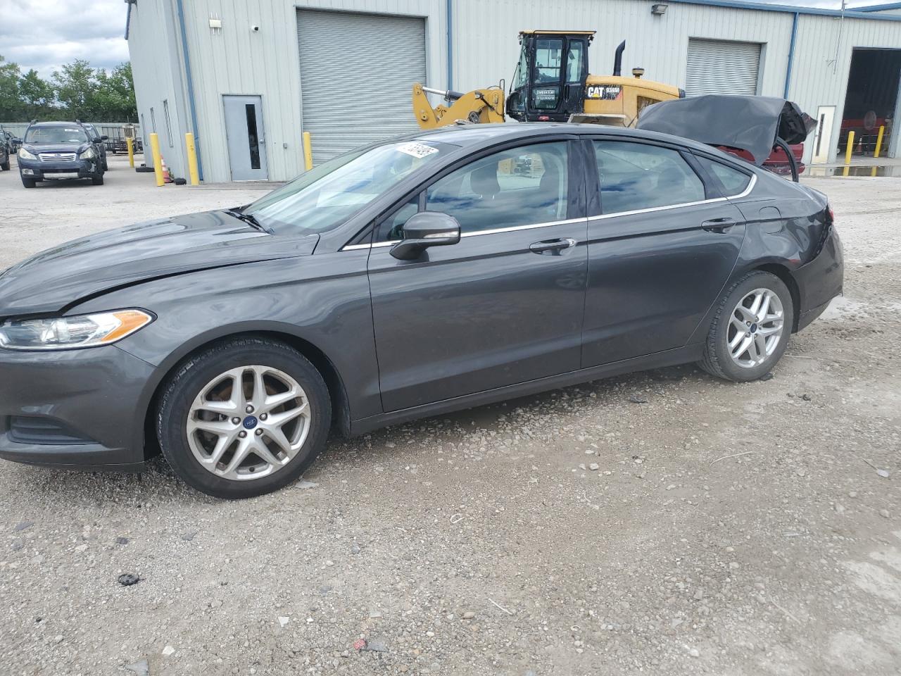 FORD FUSION SE