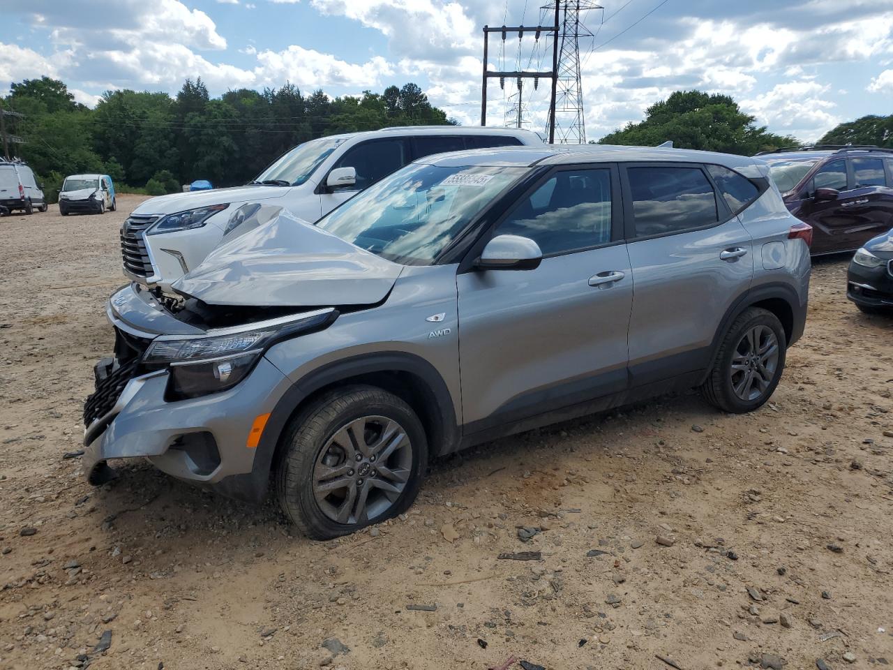 KIA SELTOS LX