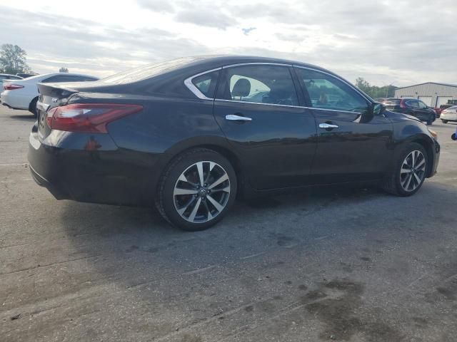 Vin: 1n4al3ap7hc180375, lot: 56818275, nissan altima 2.5 20173