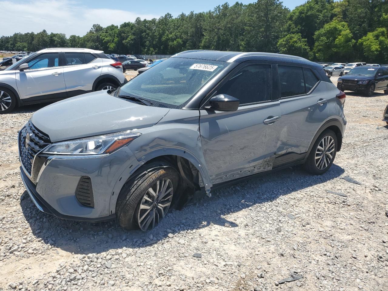 NISSAN KICKS SV