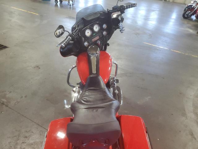 2010 HARLEY-DAVIDSON FLHX 1HD1KB415AB640951