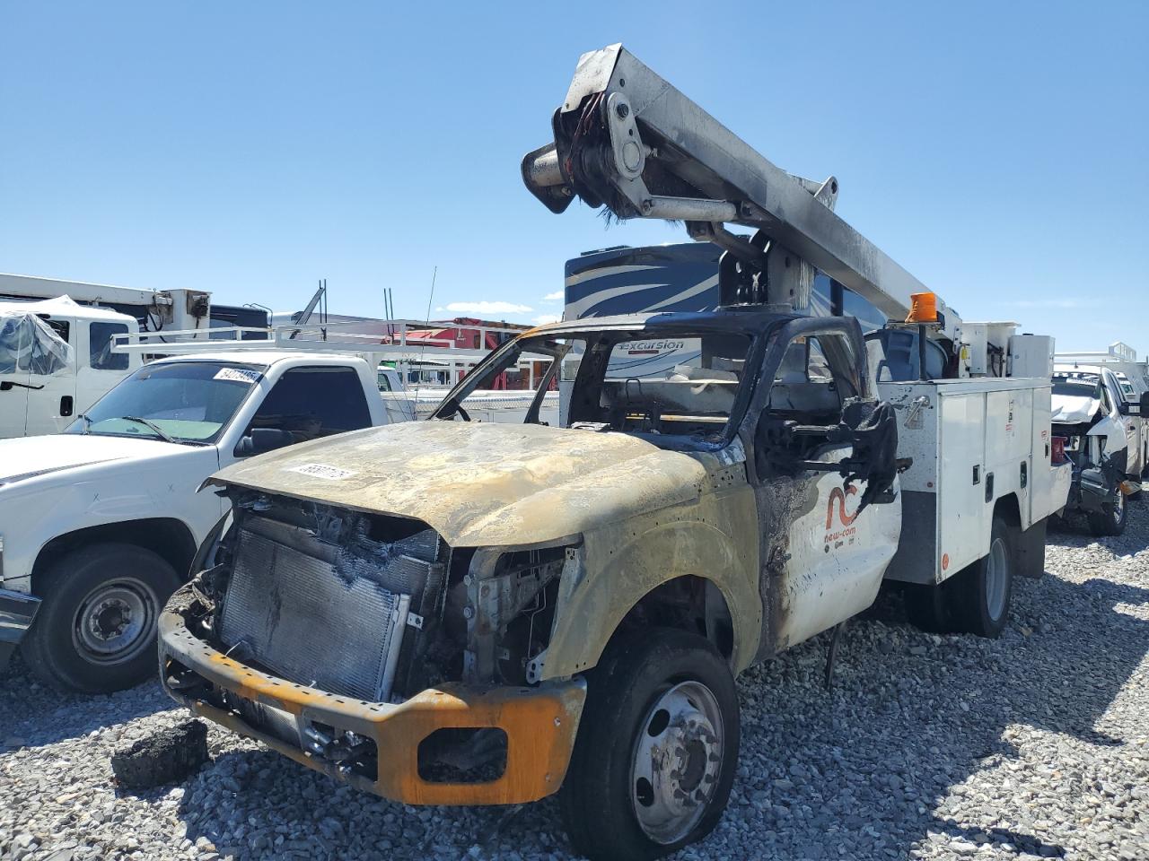 FORD F-550 SUPER DUTY