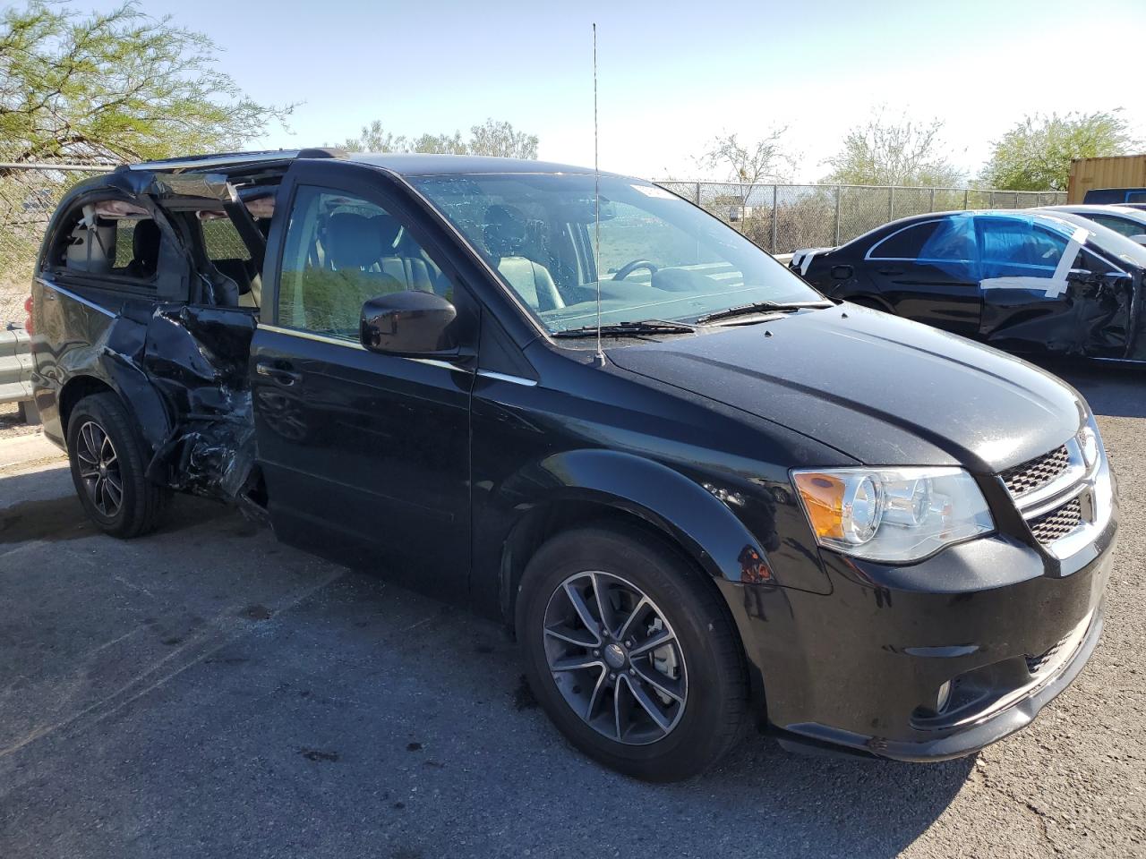 DODGE GRAND CARAVAN SXT