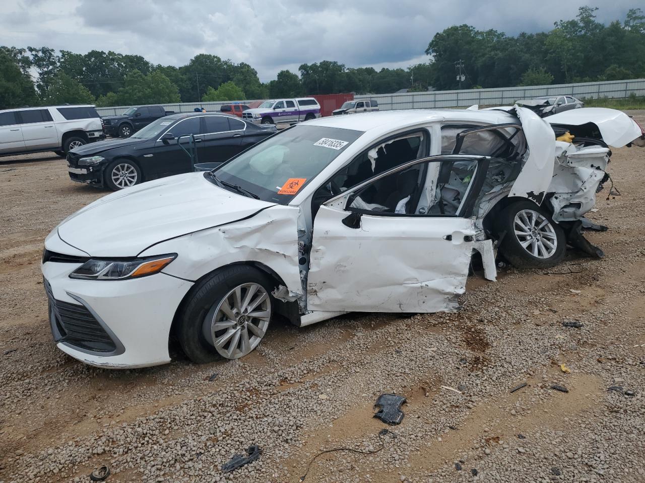 TOYOTA CAMRY LE