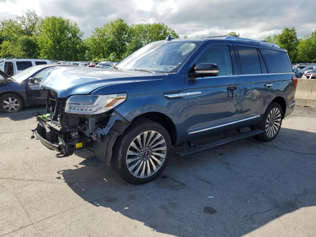 LINCOLN NAVIGATOR RESERVE