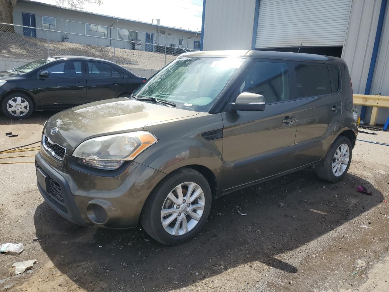 KIA SOUL +