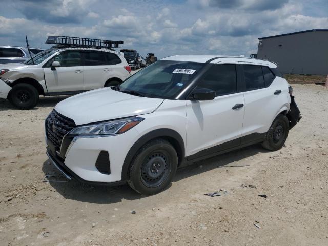 NISSAN KICKS S