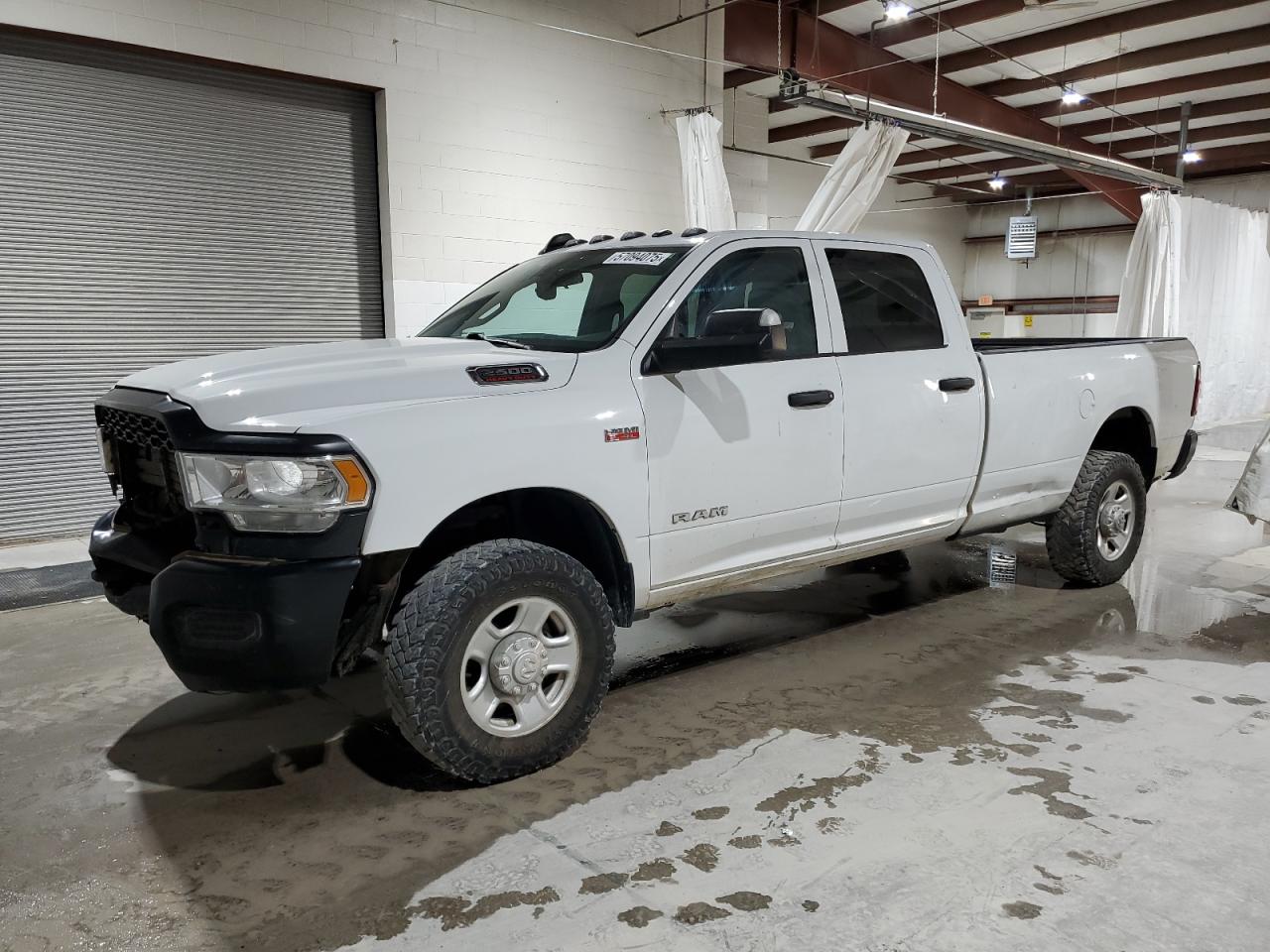 RAM 2500 TRADESMAN