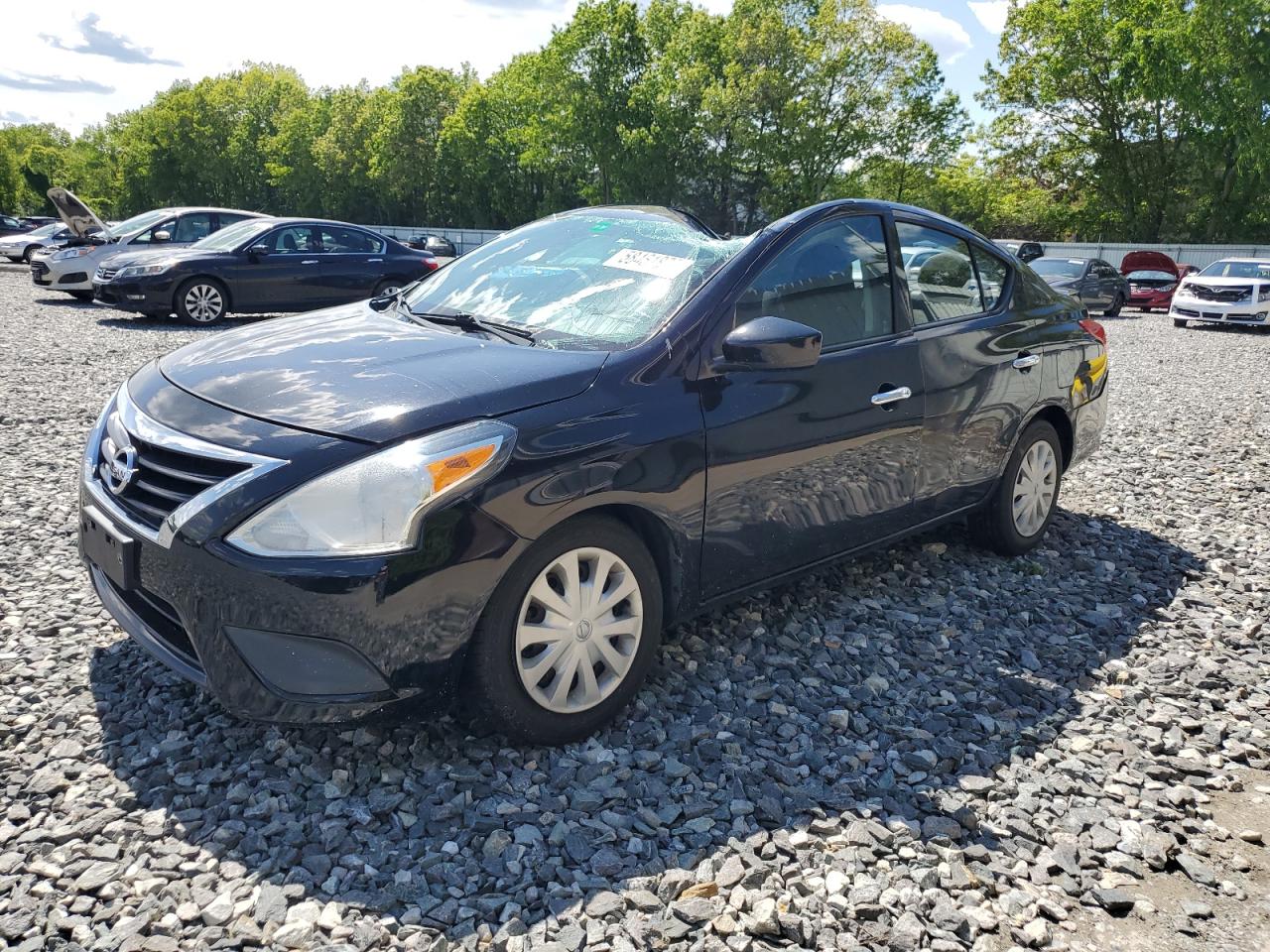 NISSAN VERSA S