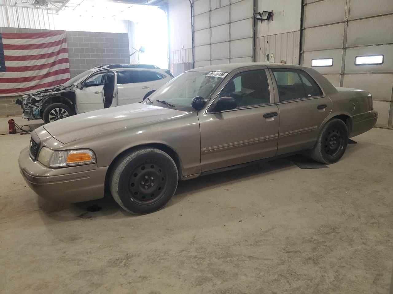 FORD CROWN VICTORIA POLICE INTERCEPTOR