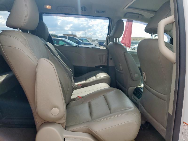 2018 TOYOTA SIENNA XLE 5TDYZ3DC8JS954217