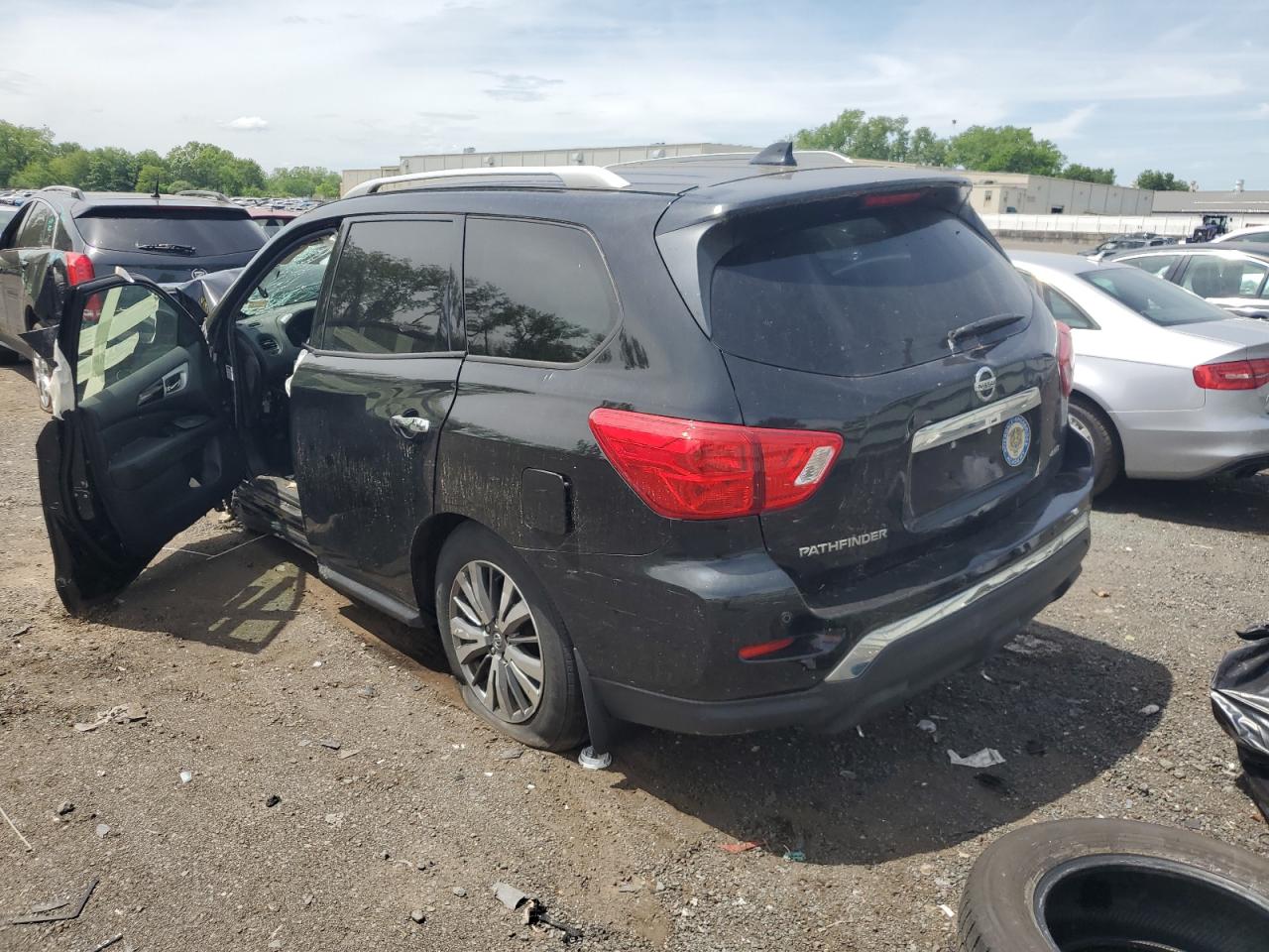 Nissan Pathfinder 2020