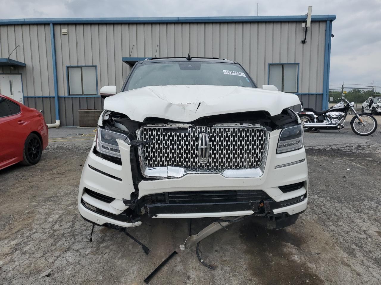 LINCOLN NAVIGATOR RESERVE