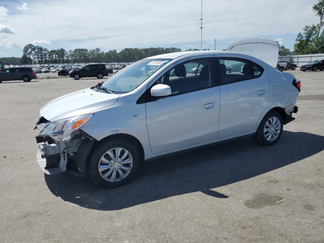 MITSUBISHI MIRAGE G4 ES