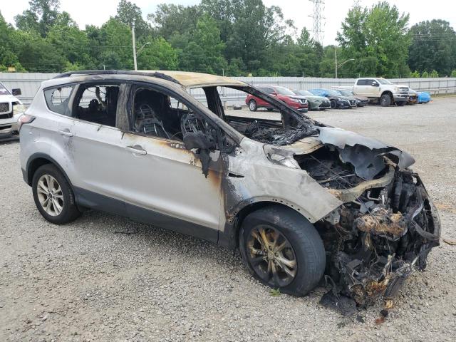 Vin: 1fmcu0gd4hua45856, lot: 57842285, ford escape se 20174