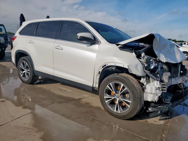 2019 TOYOTA HIGHLANDER 5TDZZRFH8KS329995