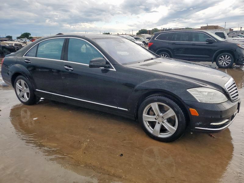 Vin: wddng8gb3aa337108, lot: 54256915, mercedes-benz s-class 550 4matic 20104