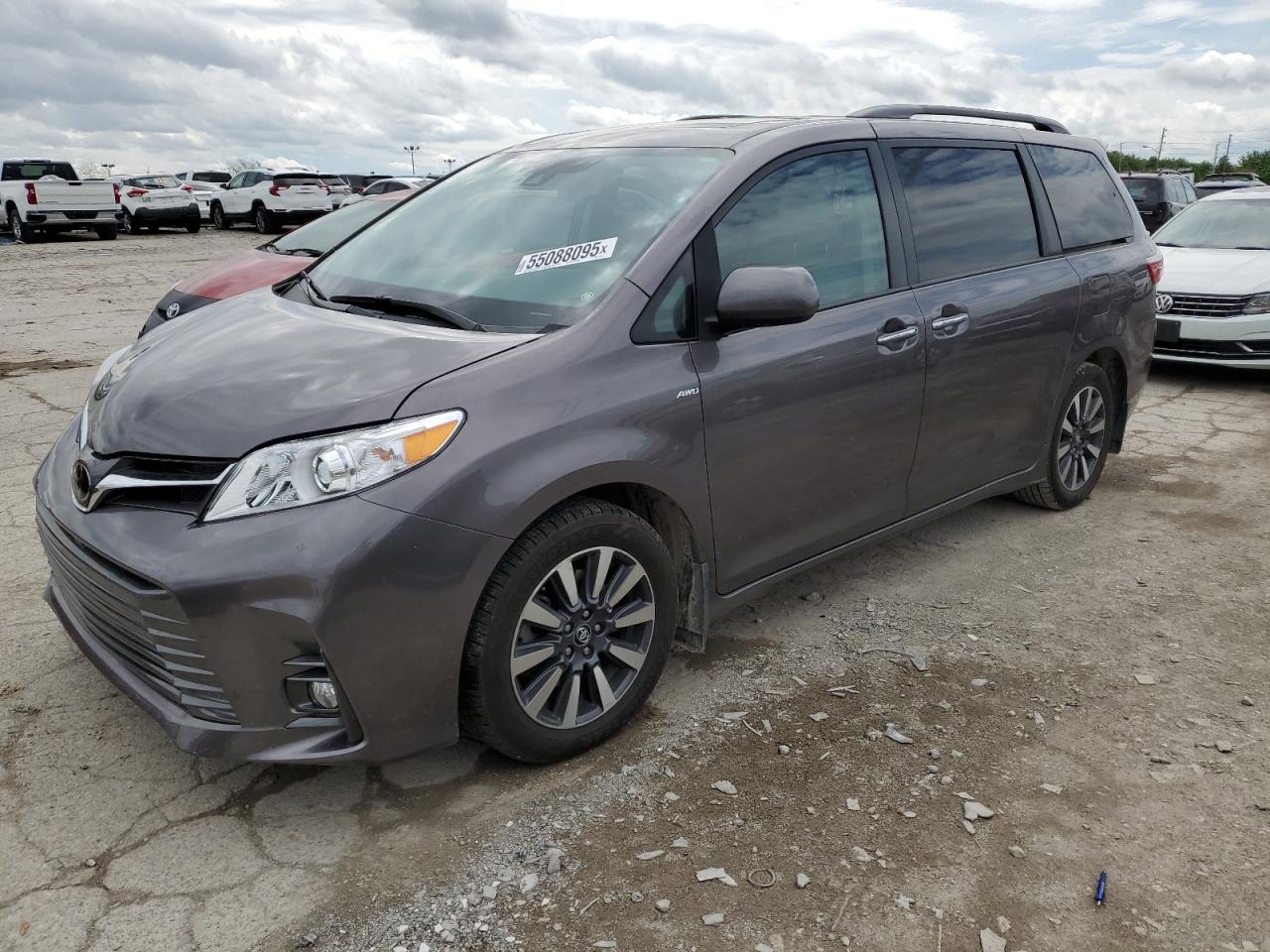 TOYOTA SIENNA XLE