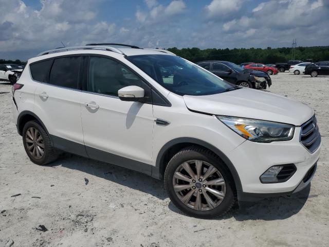 Vin: 1fmcu0j92hua19003, lot: 57635555, ford escape titanium 20174