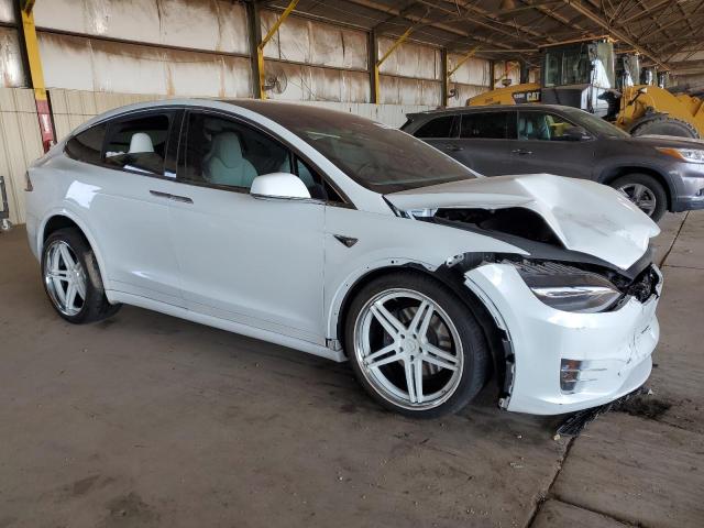 2018 TESLA MODEL X 5YJXCBE28JF118361